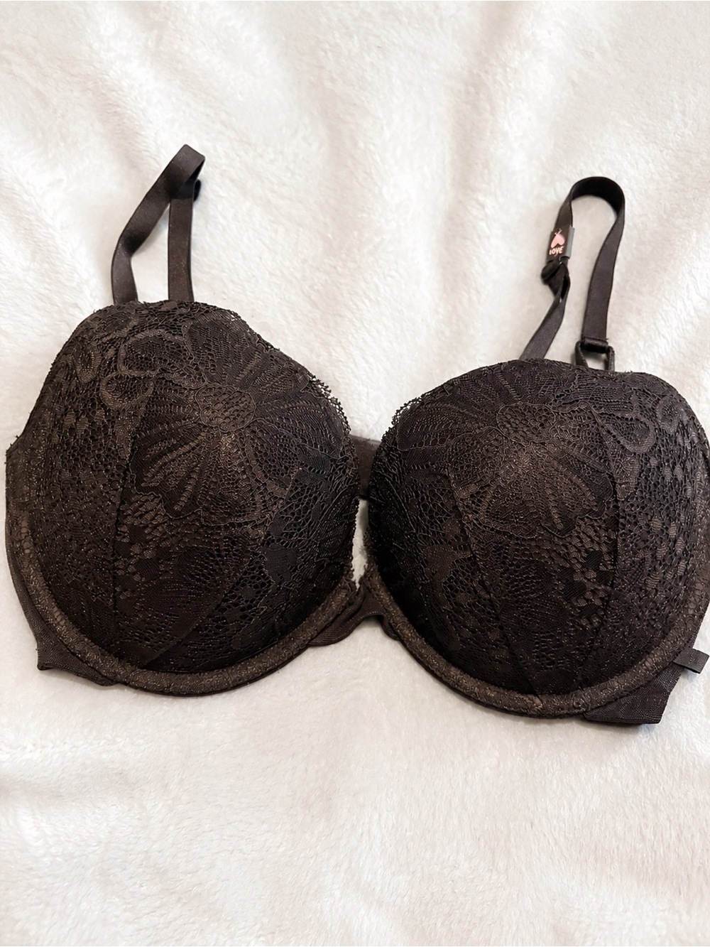 Victoria’s Secret Black Lace Push-Up Bra – 36D